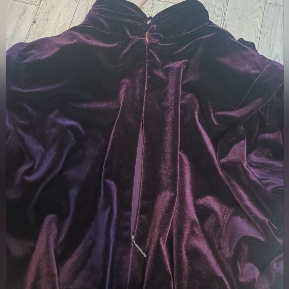 Karl Lagerfeld Ladies Draped Faux Wrap Velvet Long Sleeve Dress Size 6 Purple - Picture 6 of 16